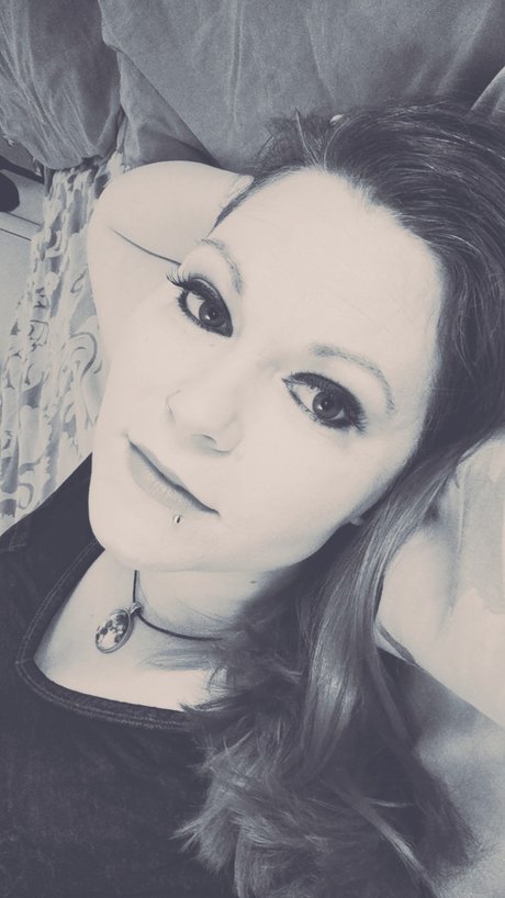 Alice Umbra schöne freie bild