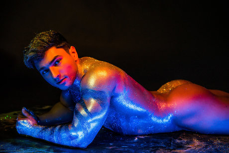 Alec Thomson heiße pornografische bilder