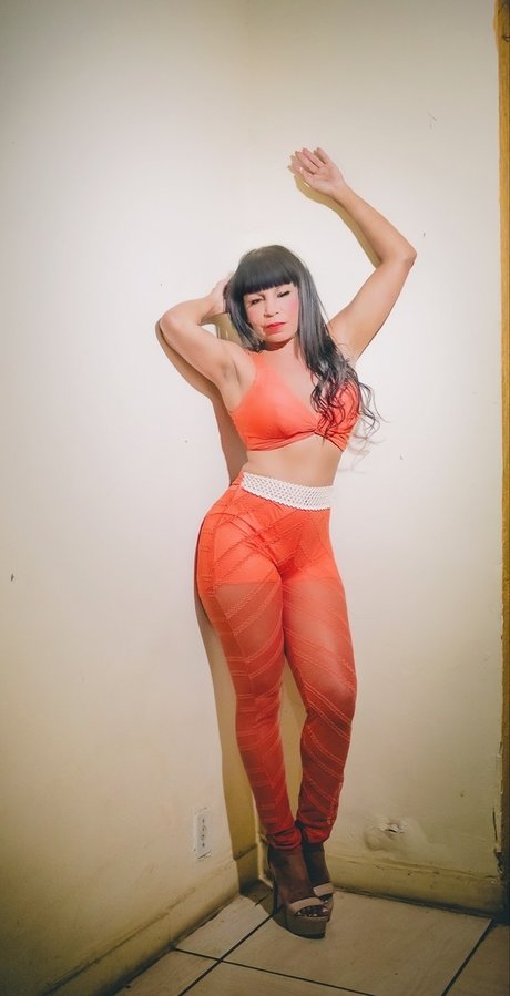 Mel Flores heiße porno fotos