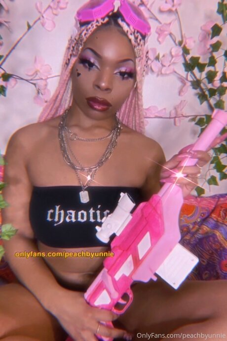 zwerg-trans-onlyfans perfekte porno bild