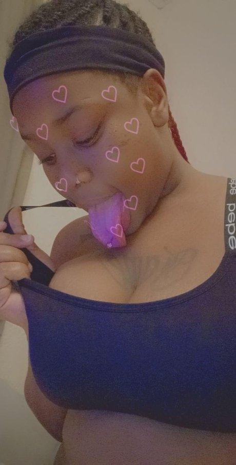 Brina Love erotische schöne bild