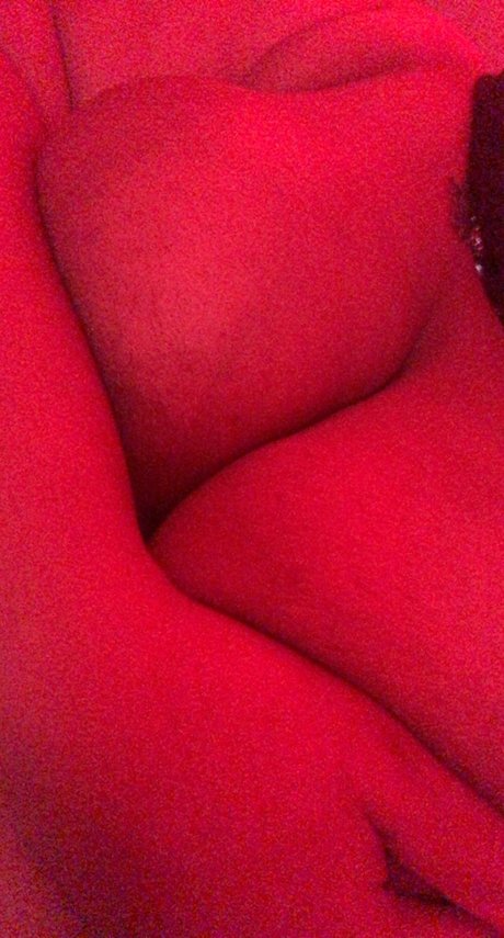 Platinum c00kie Phoenixxx erotische akt bilder