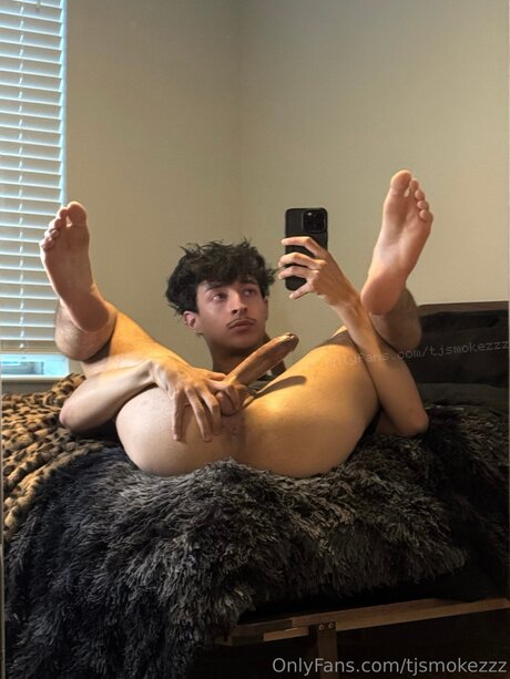 tjsmokezzz nacktheit sexy archiv