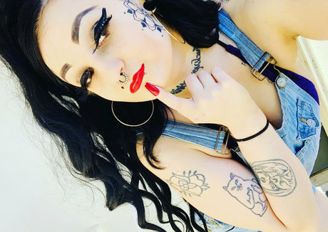 knockedxloose pornographische pornostar galerie