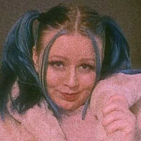 unilaama porno nackten bild