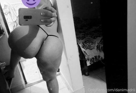 danimadri porno sexy foto