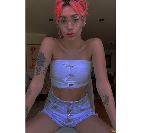 adrivainilla nackt kunst galerien