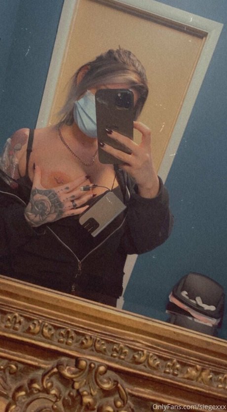 undersiegexo xxx nackt fotos