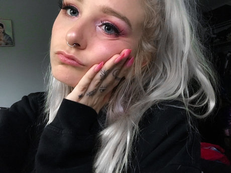 Trash Baby kostenlose nackten bild