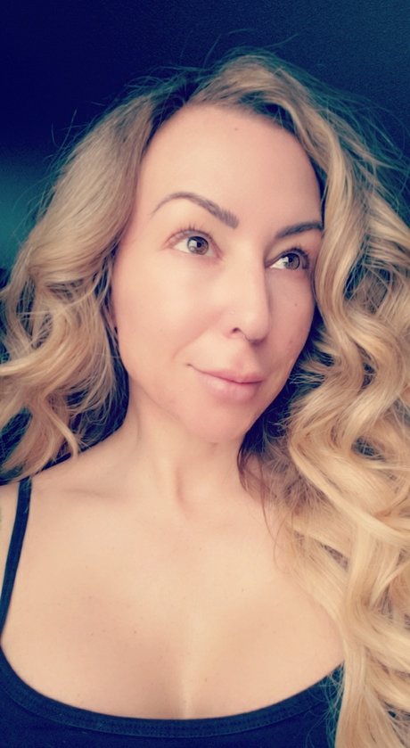 Provocative Panda Free model beste foto