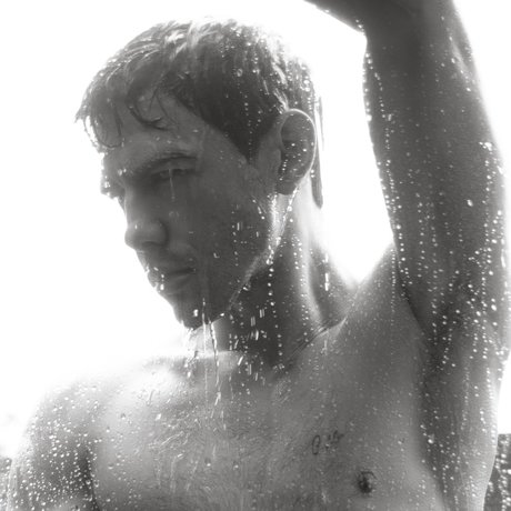 Dominic Albano xxx nackten galerie