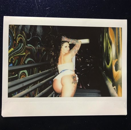 MIRANDA erwachsene freie bilder