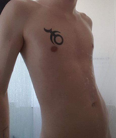 Dante Riley nackt schöne bild