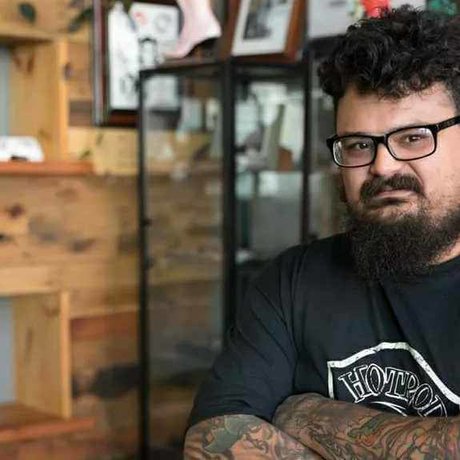 Dom Pierce erotische kunst bild