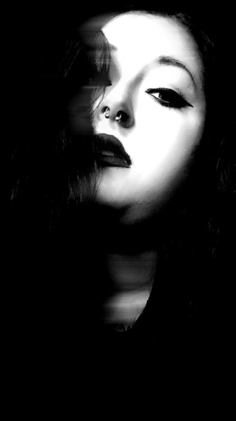 Raven Bonez sexy nette galerie