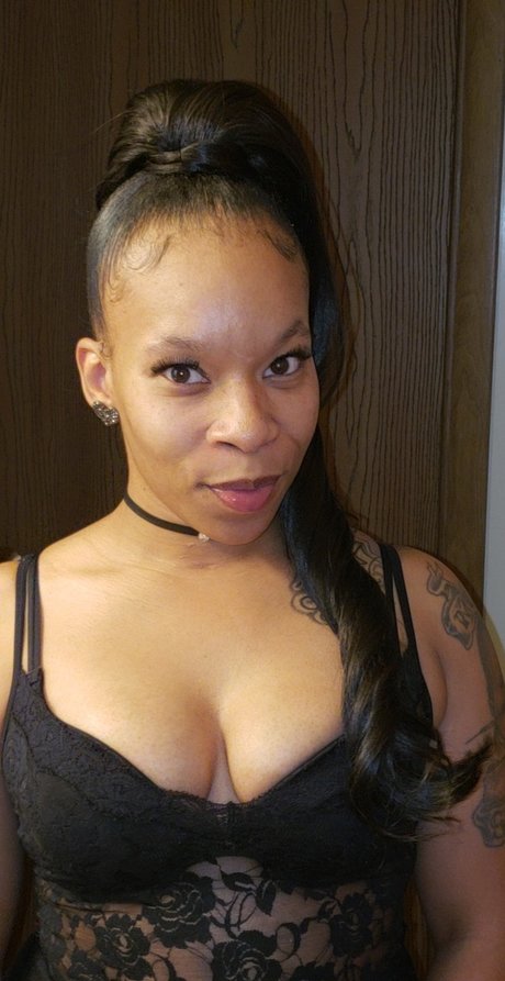 Robin Thickk model bilder