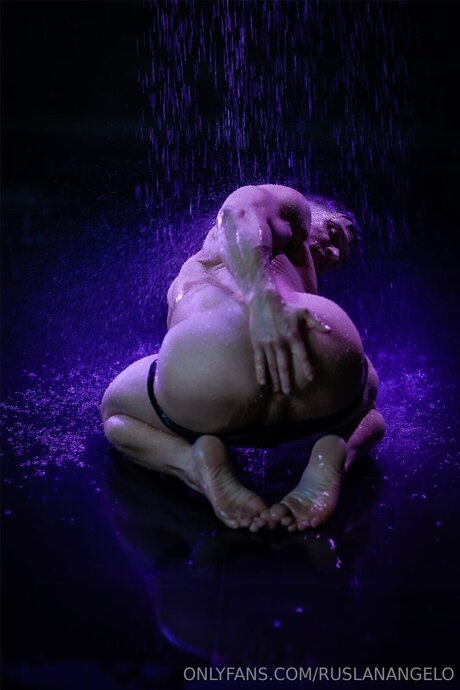 Ruslan Angelo porno top foto