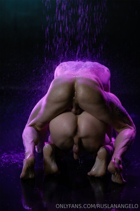 Ruslan Angelo pornostar erotische bild