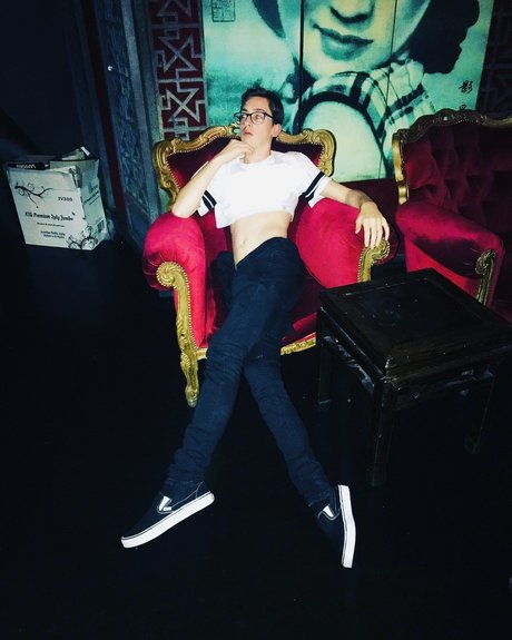 Sam Angel hübsche nackt archiv