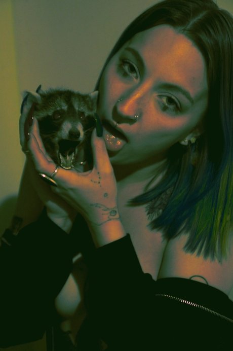 Salem Sabotage xxx nacktheit galerie