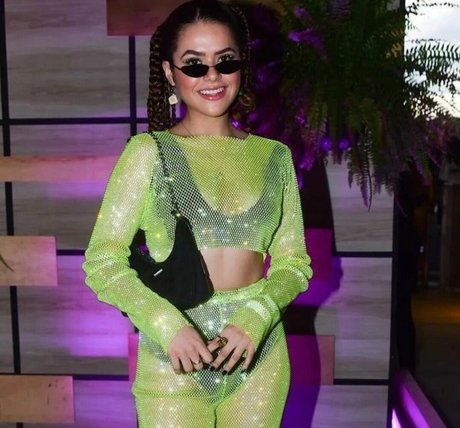 Maisa Silva freie erotische bild