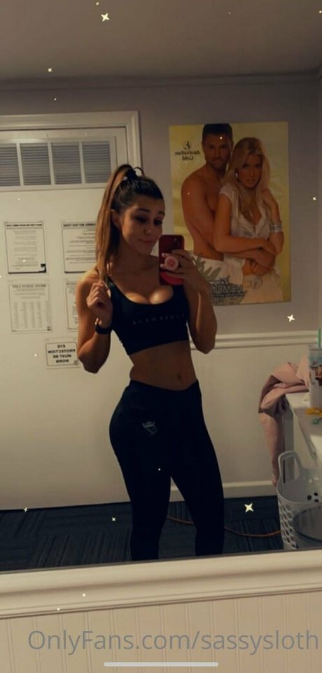 sassysloth porno nackte foto