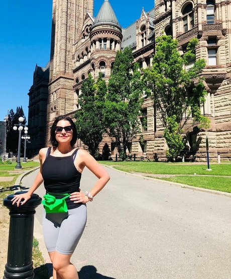 zierliche mädchen nur fans nackt freie foto