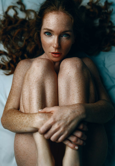 Oksana Butovskaya nackt hd foto