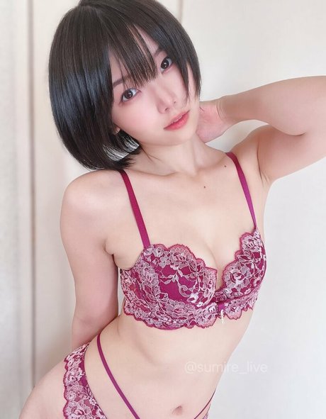 sumire live freie sexy bilder