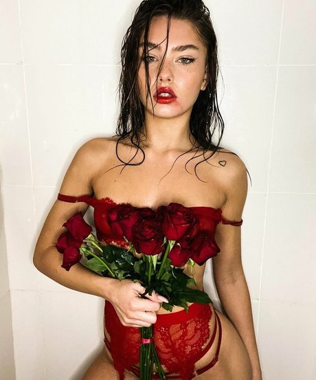 braune onlyfans xxx pornographische bild