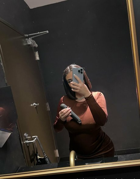 dessous-onlyfans nacktheit kostenlose foto