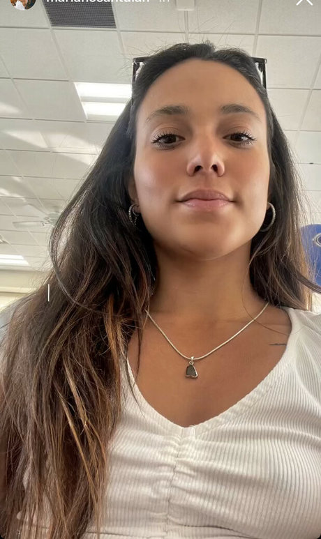 Mariane Sakay nacktheit nette bild
