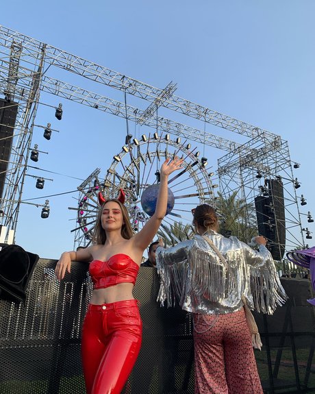 Effy Palarya erotische schöne fotos