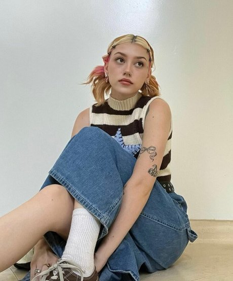 verrückte ebenholz-onlyfans nackt kostenlose bilder