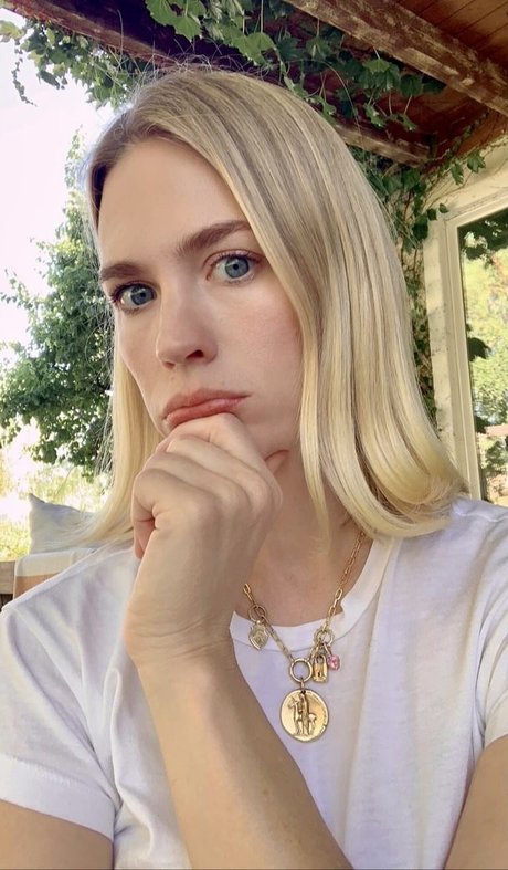 January Jones exklusive xxx archiv