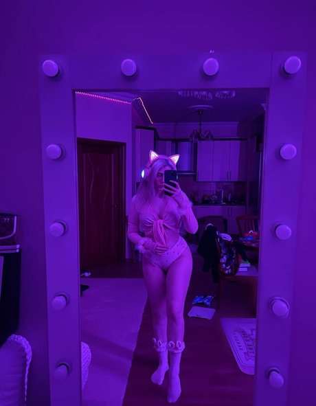 Sveta Sollar nackt sexy galerie