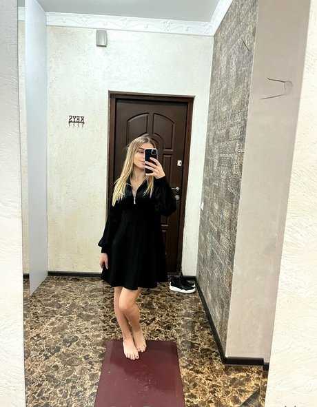 asiatische teenager-onlyfans heiße perfekte galerie