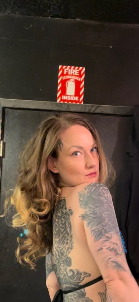 Saraa Fett hd nette bilder