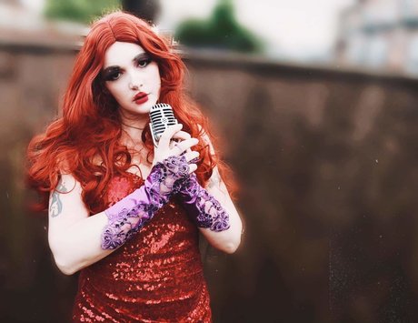 The Countess top perfekte galerie