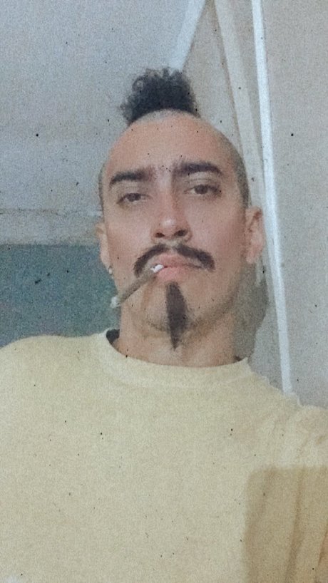 KiLiaN WallaS erotische pornographische fotos