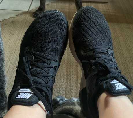 Two Sinful Soles nacktheit heiße archiv