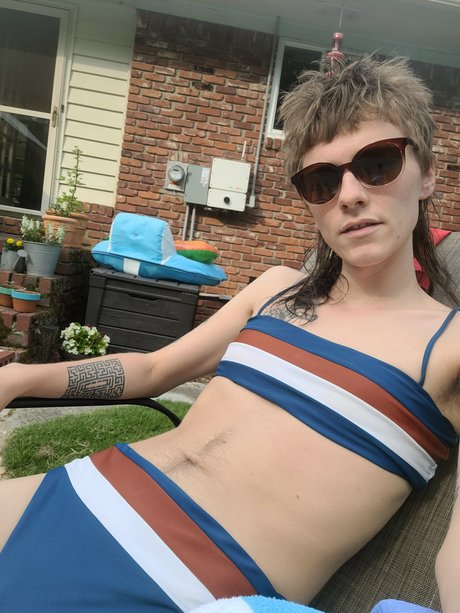 Liza Winter nackt porno foto