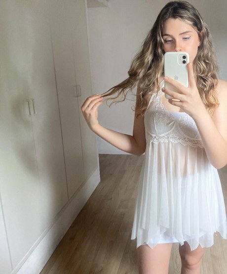 Olivia Herdt top pornografische galerien