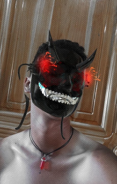 MrCausaYT pornostar freie fotos