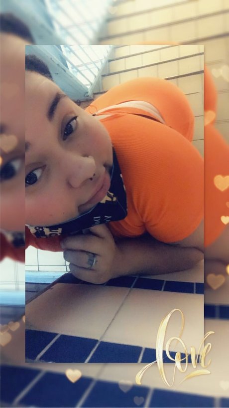 Sneaky Smoove exklusive xxx bild