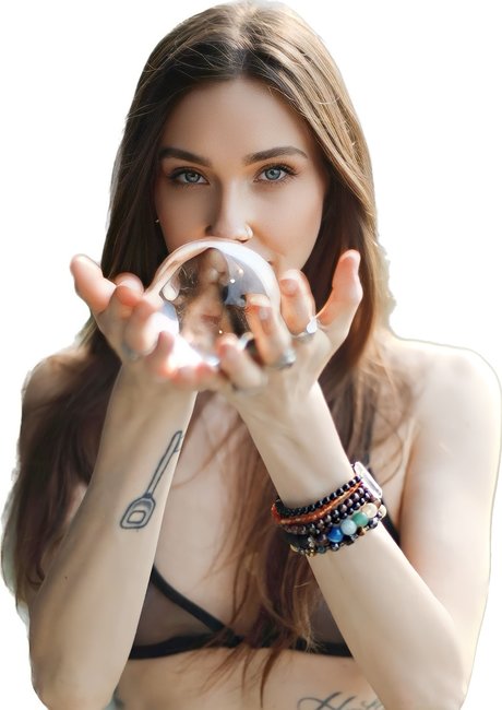 Vada Vortex top nacktheit bild