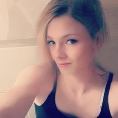 Julia Ray sexy nackt bild