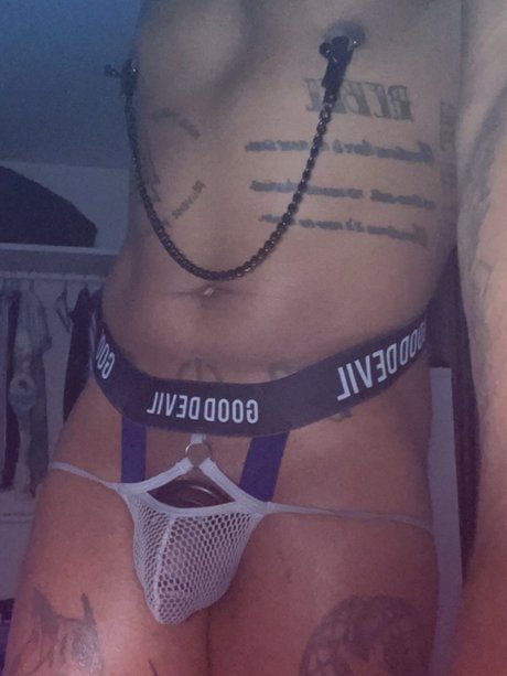 Jorda XY erwachsene nackte galerie