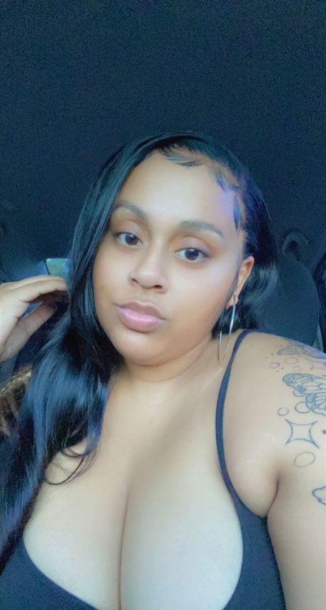 Roxxy K model kunst bilder