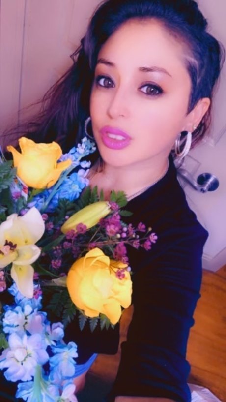 Melina Styles heiße nackte galerie